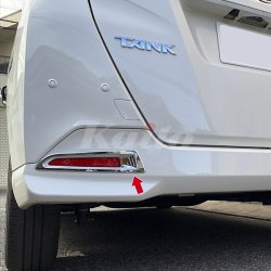 画像3: TOYOTA ROOMY M900A/M910A リアリフレクターガーニッシュ