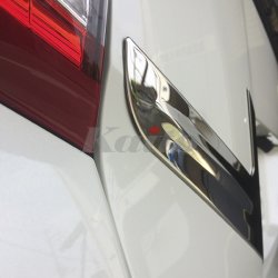 画像8: TOYOTA ROOMY M900A/M910A リアナンバープレートガーニッシュ