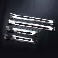 画像10: TOYOTA YARIS CROSS MXPB/MXPJ1 スカッフプレート